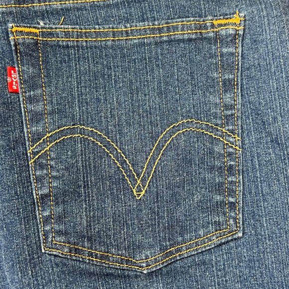 Levi's 550 Relaxed Boot Cut Denim Jeans Fit Size 18 - Picture 7 of 9